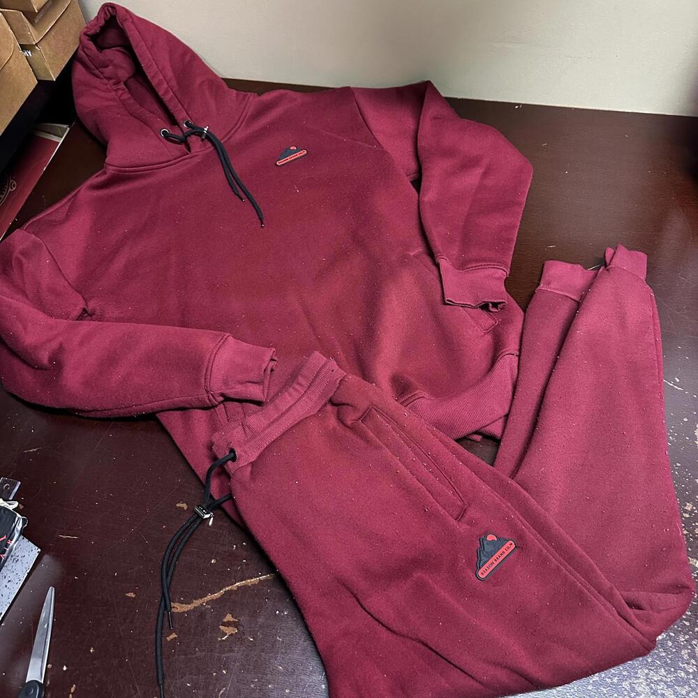 Reason Clothing burgundy men’s hooded sweatsuit XL